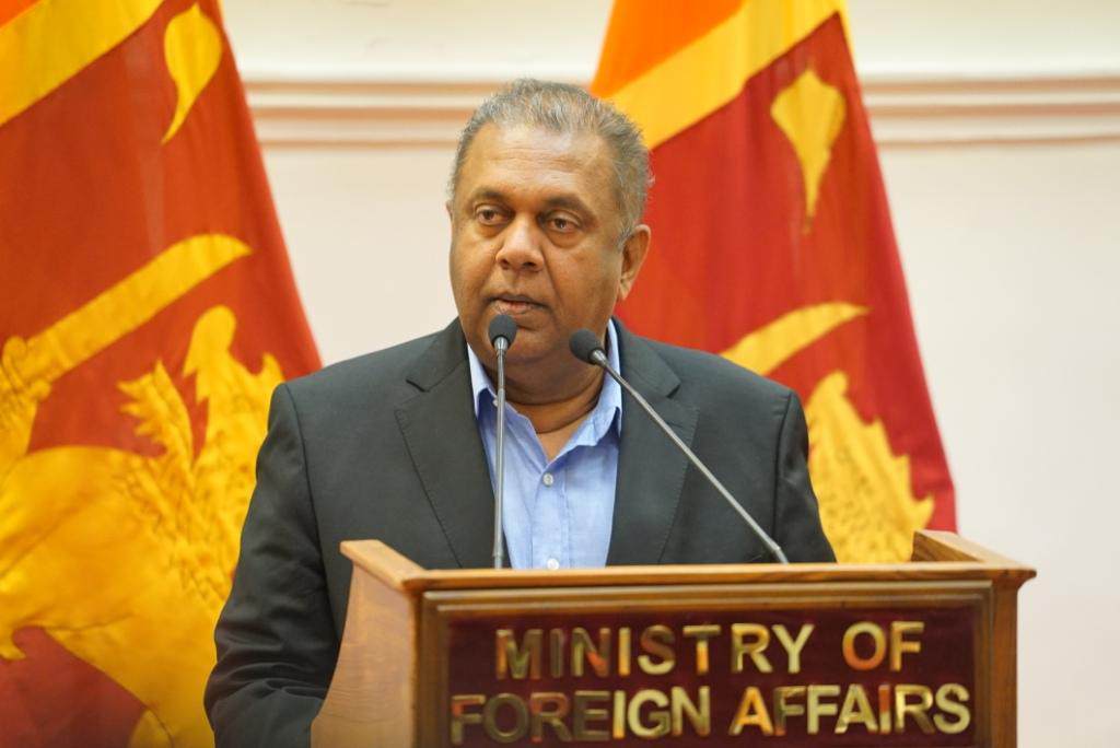 විදේශ ඇමැති මංගල ජීනිවා අමතයි.. විදේශ ඇමැති මංගල ජීනිවා අමතයි..