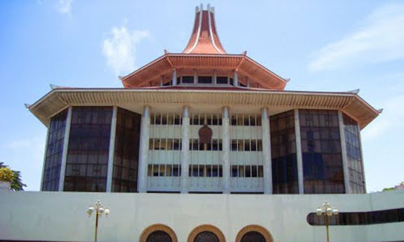 සයිටම් වෛද්ය උපාධිධාරීන් සති තුනක් ඇතුළත ලියාපදිංචි කිරීමට නියෝග සයිටම් වෛද්ය උපාධිධාරීන් සති තුනක් ඇතුළත ලියාපදිංචි කිරීමට නියෝග