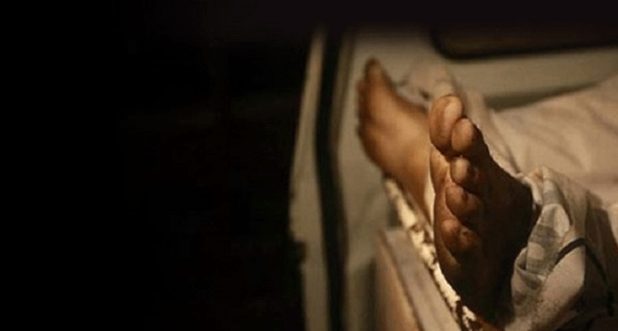 ගොඩනැගිල්ලකින් ඇද වැටීමෙන් පුද්ගලයෙකු මරුට ගොඩනැගිල්ලකින් ඇද වැටීමෙන් පුද්ගලයෙකු මරුට