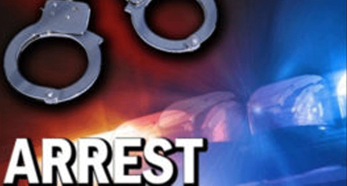අනවසරයෙන් මැණික් ගැරූ පුද්ගලයින් 4 දෙනෙකු අත්අඩංගුවට අනවසරයෙන් මැණික් ගැරූ පුද්ගලයින් 4 දෙනෙකු අත්අඩංගුවට