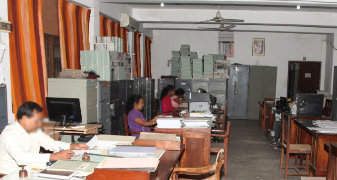 හෙට සිට රාජ්ය සේවක වැටුප් ඉහළට හෙට සිට රාජ්ය සේවක වැටුප් ඉහළට