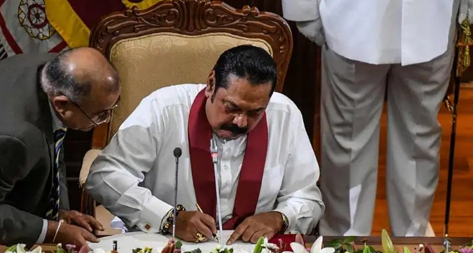 නව අගමැති ධූරයේ වැඩ භාරගනී නව අගමැති ධූරයේ වැඩ භාරගනී