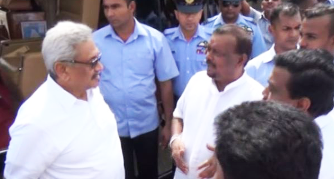 අවතැන් වූවන් පිළිබඳ සොයාබැලීමට ජනපති අනුරපුරයට අවතැන් වූවන් පිළිබඳ සොයාබැලීමට ජනපති අනුරපුරයට