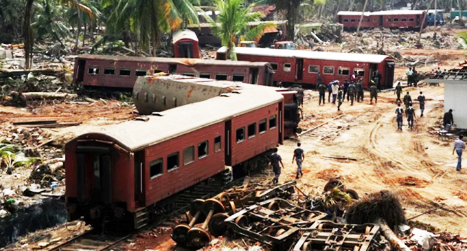 රුදුරු සුනාමියට අදට වසර 15 යි රුදුරු සුනාමියට අදට වසර 15 යි