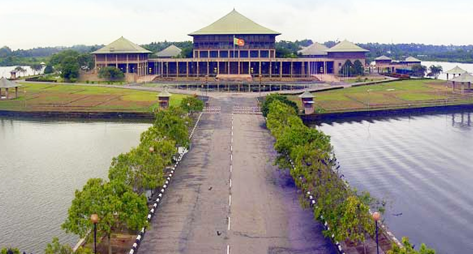 නව පාර්ලිමේන්තු සැසියට 600 ක් නව පාර්ලිමේන්තු සැසියට 600 ක්