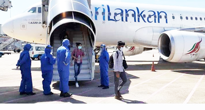 රුසියාවේ සිට පිරිසක් මෙරටට රුසියාවේ සිට පිරිසක් මෙරටට