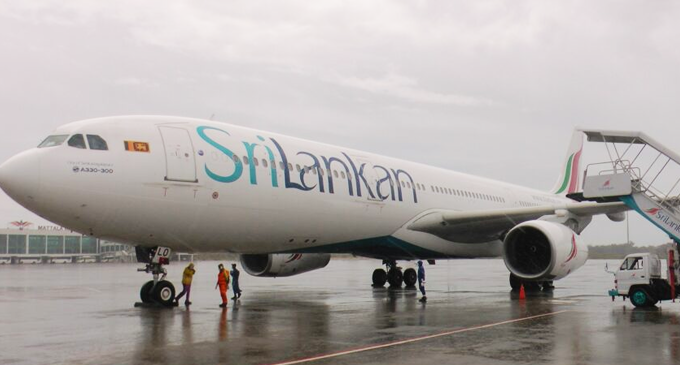 මැදපෙරදිග සිටි ලාංකිකයන් 411 ක් දිවයිනට – 267 ක් පිටව යයි මැදපෙරදිග සිටි ලාංකිකයන් 411 ක් දිවයිනට – 267 ක් පිටව යයි