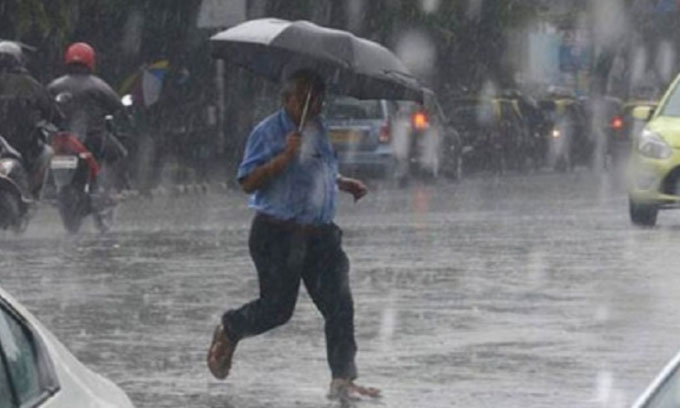 ප්රදේශ රැසකට තද වැසි ප්රදේශ රැසකට තද වැසි