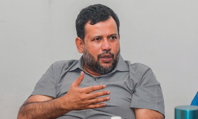 “ජනතාවට සේවය කිරීම ප්රධාන යුතුකම බව දේශපාලකයින් සහ නිලධාරීන් මතක තබා ගත යුතුයි” – රිෂාඩ් “ජනතාවට සේවය කිරීම ප්රධාන යුතුකම බව දේශපාලකයින් සහ නිලධාරීන් මතක තබා ගත යුතුයි” – රිෂාඩ්
