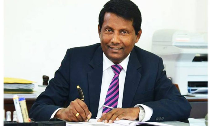 උසස් පෙළ හා ශිෂ්යත්ව විභාගය සඳහා අයදුම් කිරීමේ කාලය දීර්ඝ කෙරේ උසස් පෙළ හා ශිෂ්යත්ව විභාගය සඳහා අයදුම් කිරීමේ කාලය දීර්ඝ කෙරේ