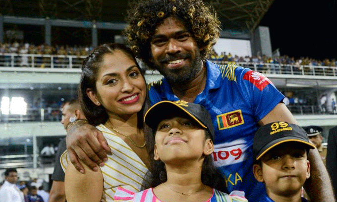 ෆේස්බුක් ගිණුම ගැන මාලිගෙන් ප්රකාශයක් (VIDEO) ෆේස්බුක් ගිණුම ගැන මාලිගෙන් ප්රකාශයක් (VIDEO)