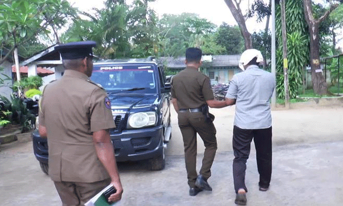සහරාන්ගේ අදහස් ප්රචාරය කල සිව් දෙනෙකු TID අත්අඩංගුවට සහරාන්ගේ අදහස් ප්රචාරය කල සිව් දෙනෙකු TID අත්අඩංගුවට