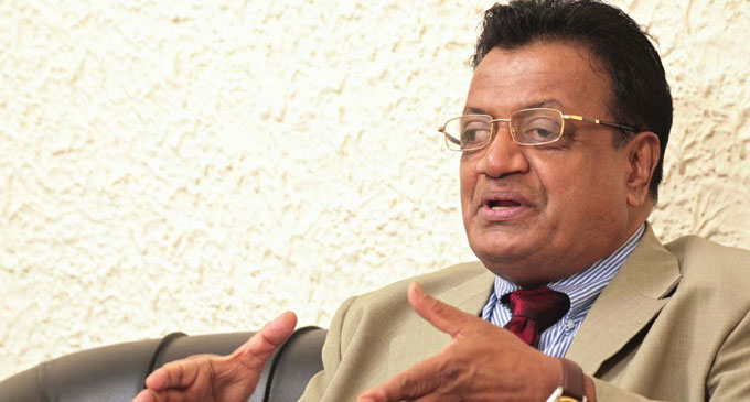 හඩ්සන් සමරසිංහ යලි ගුවන්විදුලි සභාපතිධූරයට හඩ්සන් සමරසිංහ යලි ගුවන්විදුලි සභාපතිධූරයට