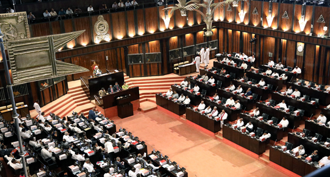 ගම්මන්පිලට එරෙහිව විශ්වාසභංග විවාද දිනය මීළග පක්ෂ නායක රැස්වීමේදී ගම්මන්පිලට එරෙහිව විශ්වාසභංග විවාද දිනය මීළග පක්ෂ නායක රැස්වීමේදී