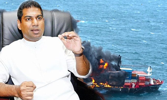 මුහුදු මාළු ආහාරයට සුදුසුයි – නැව ගිනි ගැනීමේ බලපෑමක් නැහැ මුහුදු මාළු ආහාරයට සුදුසුයි – නැව ගිනි ගැනීමේ බලපෑමක් නැහැ