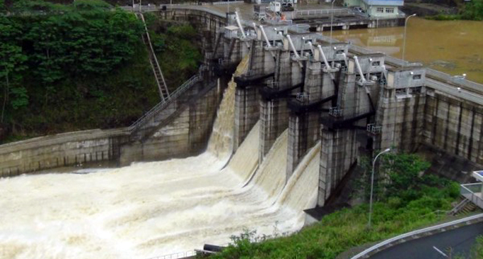 මාවුස්සාකැළේ සහ ඉහළ කොත්මලේ වාන් දොරටු විවෘත කෙරේ මාවුස්සාකැළේ සහ ඉහළ කොත්මලේ වාන් දොරටු විවෘත කෙරේ