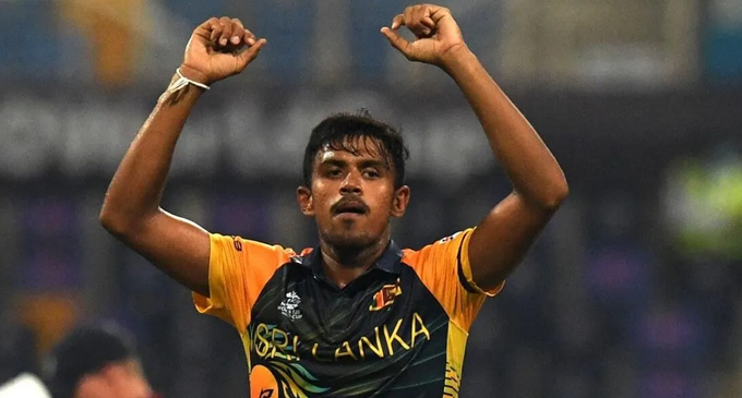 අද තරගයට මහීෂ් තීක්ෂණ සූදානම් අද තරගයට මහීෂ් තීක්ෂණ සූදානම්