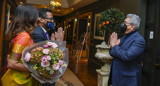 ජනපති ග්ලාස්ගොව් වෙත ළඟා වෙයි ජනපති ග්ලාස්ගොව් වෙත ළඟා වෙයි