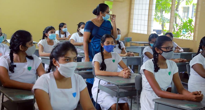 විභාග දිනයන් ප්රකාශයට පත්කෙරේ විභාග දිනයන් ප්රකාශයට පත්කෙරේ