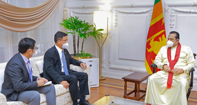 ආර්ථික පුනර්ජීවනයට චීනයෙන් ලැබෙන අඛණ්ඩ සහයට අගමැතිගේ ප්රසාදය ආර්ථික පුනර්ජීවනයට චීනයෙන් ලැබෙන අඛණ්ඩ සහයට අගමැතිගේ ප්රසාදය