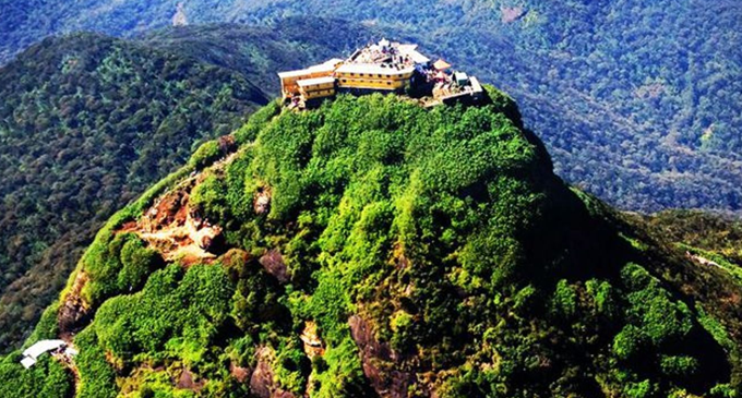 ශ්රීපාද වන්දනාවටත් එන්නත් කාඩ්පත ශ්රීපාද වන්දනාවටත් එන්නත් කාඩ්පත