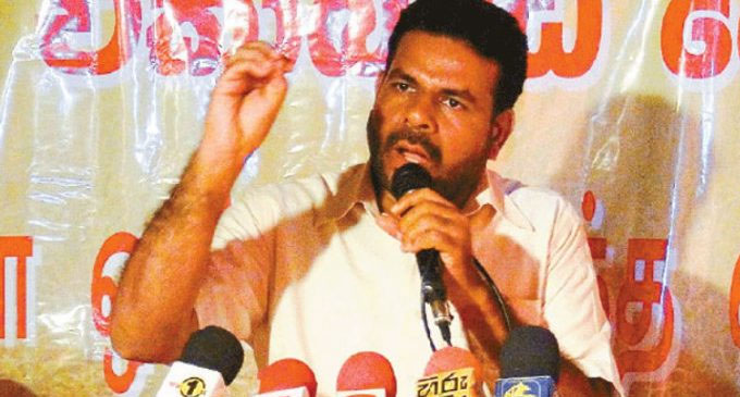 “පිටරටින් සහල් ගේන්නේ කොමිස්වලට ” “පිටරටින් සහල් ගේන්නේ කොමිස්වලට ”