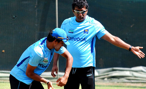 ශ්රී ලංකා කණ්ඩායමේ පුහුණුකරු ලෙස රුමේෂ් රත්නායක පත්කරයි ශ්රී ලංකා කණ්ඩායමේ පුහුණුකරු ලෙස රුමේෂ් රත්නායක පත්කරයි