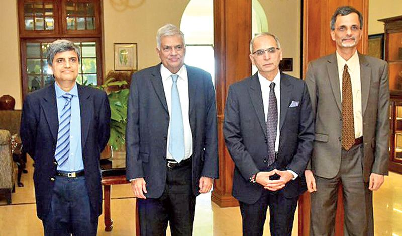 ඉන්දීය දූත පිරිස සමඟ පැවති සාකච්ඡා සාර්ථකයි – අගමැති කියයි ඉන්දීය දූත පිරිස සමඟ පැවති සාකච්ඡා සාර්ථකයි – අගමැති කියයි