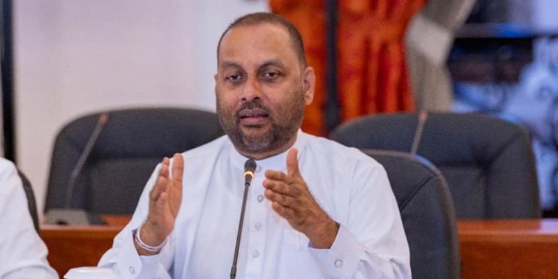 මහින්ද අමරවීර ඉල්ලා අස්වෙයි මහින්ද අමරවීර ඉල්ලා අස්වෙයි