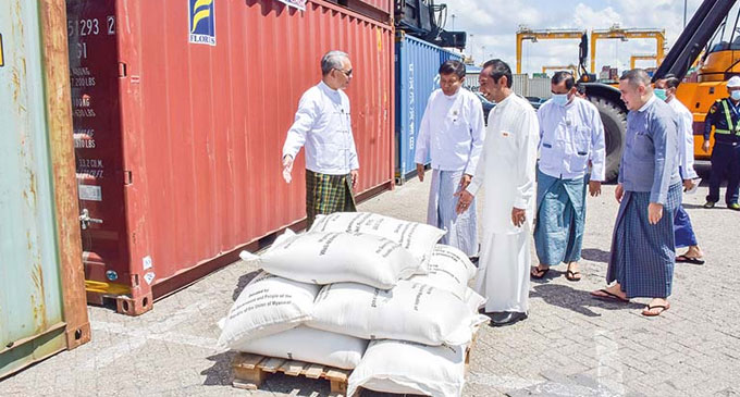 මියන්මාරයෙන් ලංකාවට සහල් මියන්මාරයෙන් ලංකාවට සහල්