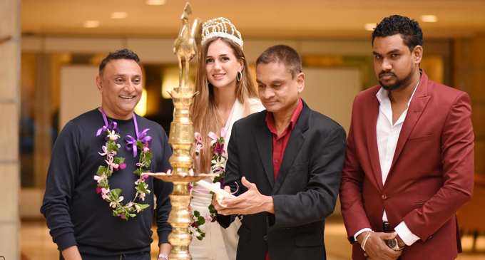 රටවල් 80ක ලස්සන ළඳුන් දෙසැම්බරයේ ලංකාවට රටවල් 80ක ලස්සන ළඳුන් දෙසැම්බරයේ ලංකාවට